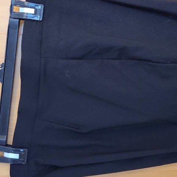 Laura Capris - Picture 5 of 9